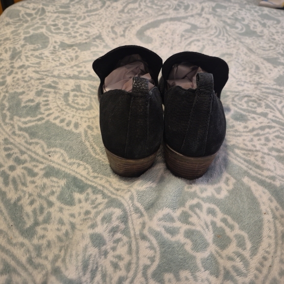 Lucky Brand Black Women's Low Block Heel Ankle Boots - Picture 6 of 7